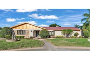 1815 STERLING DRIVE, LAKELAND, FL 33813 Sold 09/12/24