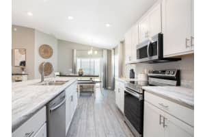 2275 SUNSET WAY, DAVENPORT, FL 33837 Sold 08/25/24