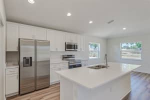 1038 THOMPSON AVENUE, FROSTPROOF, FL 33843 Sold 03/14/25