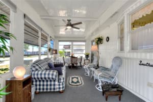 6734 KENSINGTON DRIVE, WINTER HAVEN, FL 33881 Sold 07/31/25