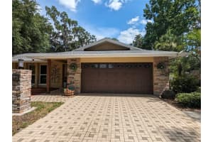 122 OAK SQUARE, LAKELAND, FL 33813 Sold 08/30/24