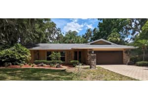 122 OAK SQUARE, LAKELAND, FL 33813 Sold 08/30/24