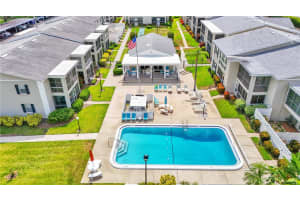 689 LAKE HOWARD DRIVE, WINTER HAVEN, FL 33880 Sold 09/13/24