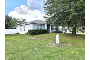 8010 OAK RUN CIRCLE, LAKELAND, FL 33809 Sold 08/01/24