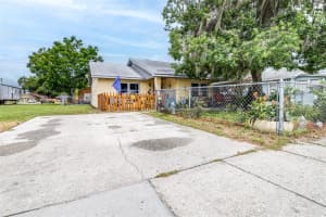 410 PINE ST, AUBURNDALE, FL 33823 Sold 07/29/24