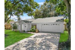 2232 CRYSTAL GROVE LANE, LAKELAND, FL 33801 Sold 03/28/25