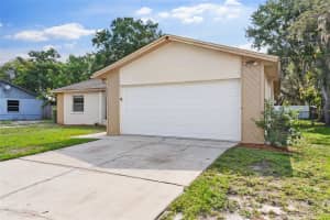 334 SAND PINE TRAIL, WINTER HAVEN, FL 33880 Sold 10/03/24