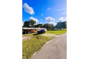 1421 SLASH PINE ROAD, LAKELAND, FL 33809 Sold 05/02/25