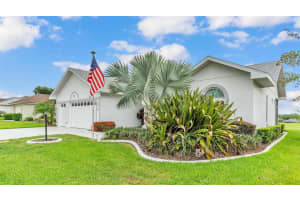 6959 HAZELTINE CIRCLE, LAKELAND, FL 33810 Sold 10/29/24