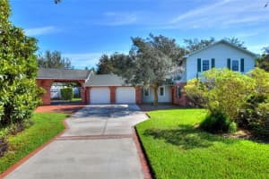223 DENESE LANE, AUBURNDALE, FL 33823 Sold 02/24/25