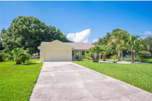 902 FLAG COURT, AUBURNDALE, FL 33823 Sold 09/30/24
