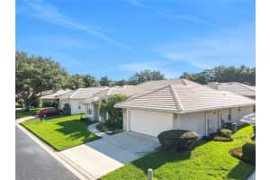 129 HARBOR WAY, AUBURNDALE, FL 33823 Sold 08/27/24