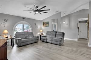 810 ARIETTA CIRCLE, AUBURNDALE, FL 33823 Sold 11/19/24