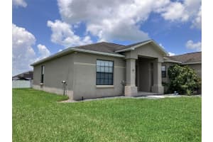 8142 WOODVINE CIRCLE, LAKELAND, FL 33810 Sold 10/24/24
