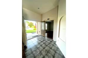 8142 WOODVINE CIRCLE, LAKELAND, FL 33810 Sold 10/24/24