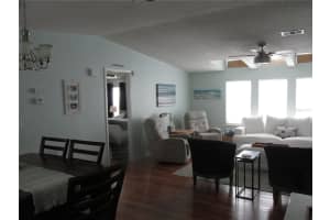 209 YORK COTTAGE DRIVE, HAINES CITY, FL 33844 Sold 06/06/25