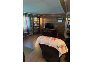 1610 REYNOLDS ROAD, LAKELAND, FL 33801 Sold 09/16/24