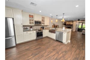 707 CARPENTERS WAY, LAKELAND, FL 33809 Sold 11/25/24