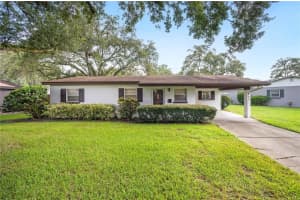 607 HINTON CRESCENT, LAKELAND, FL 33803 Sold 10/01/24
