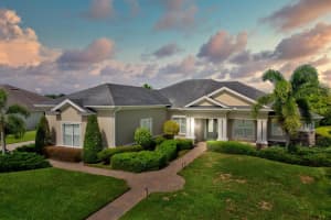 6521 HERITAGE PARK PLACE, LAKELAND, FL 33813 Sold 10/31/24