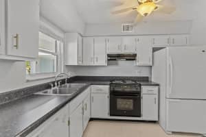 9950 47TH AVENUE, SAINT PETERSBURG, FL 33708 Sold 02/12/25