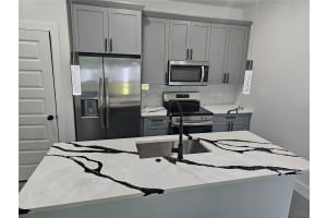 4014 CENTRAL AVENUE, LAKELAND, FL 33812 Sold 10/01/24