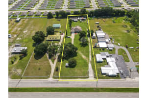 3886 BERKLEY ROAD, AUBURNDALE, FL 33823 Sold 03/07/25