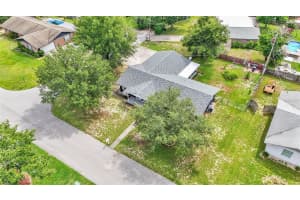 1206 PRICE AVENUE, AUBURNDALE, FL 33823 Sold 04/21/25