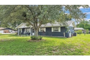 1206 PRICE AVENUE, AUBURNDALE, FL 33823 Sold 04/21/25