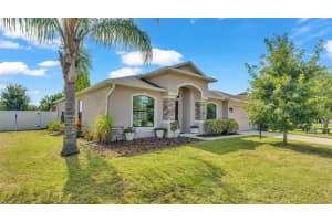 1935 GRIFFINS GREEN PL PLACE, BARTOW, FL 33830 Sold 09/12/24