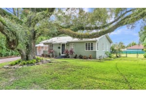 323 PALENCIA PLACE, LAKELAND, FL 33803 Sold 09/10/24