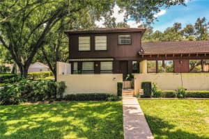 11 LOMA VERDE #11, LAKELAND, FL 33813 - MLS#MFRL4946627