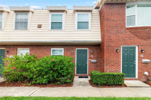 1920 EDGEWOOD DRIVE, LAKELAND, FL 33803 - MLS#MFRL4946651