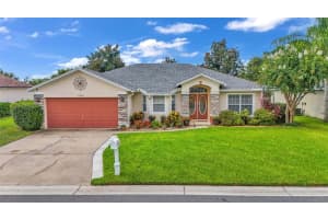 8250 WESTMONT TERRACE DRIVE, LAKELAND, FL 33810 Sold 09/20/24