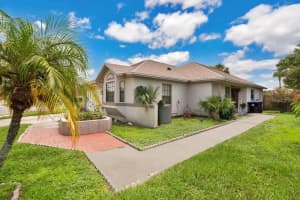 2900 WOODRUFF DRIVE, ORLANDO, FL 32837 Sold 09/16/24