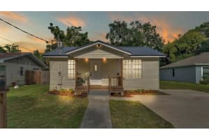 515 WALNUT STREET, AUBURNDALE, FL 33823 Sold 09/13/24