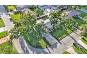 309 FAYE CIRCLE, LAKELAND, FL 33813 Sold 11/14/24