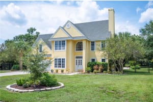 6711 WOODSIDE COURT, LAKELAND, FL 33813 Sold 09/24/24