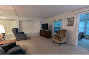 1610 REYNOLDS ROAD, LAKELAND, FL 33801 Sold 03/25/25