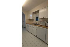 1610 REYNOLDS ROAD, LAKELAND, FL 33801 Sold 03/25/25
