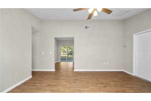 1114 SUNSHINE WAY, WINTER HAVEN, FL 33880 Sold 09/30/24