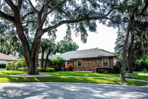 2003 OAKWOOD KNOLL COURT, VALRICO, FL 33596 Sold 11/25/24