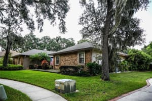 2003 OAKWOOD KNOLL COURT, VALRICO, FL 33596 Sold 11/25/24