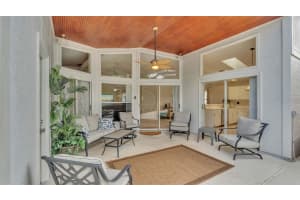 5113 MARTINIQUE DRIVE, LAKELAND, FL 33812 Sold 11/27/24
