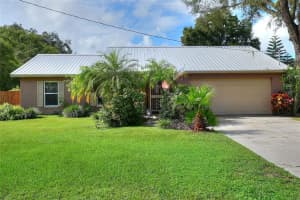 1611 GREENWOOD ROAD, LAKELAND, FL 33805 Sold 10/01/24