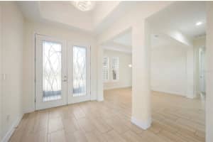 5225 LAKE VENICE DRIVE, WIMAUMA, FL 33598 Sold 02/19/25