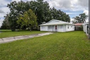 1216 PINEWOOD AVENUE, LAKELAND, FL 33815 Sold 05/07/25