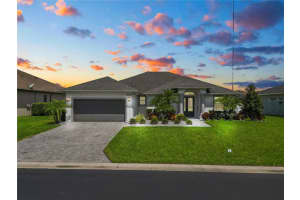 7052 HIGHLANDS CREEK AVENUE, LAKELAND, FL 33813 Sold 11/12/24