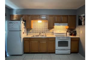 10 ORANGE STREET, AVON PARK, FL 33825 Sold 11/18/24