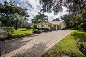 2806 PINE CLUB DRIVE, PLANT CITY, FL 33566 Sold 12/19/24
